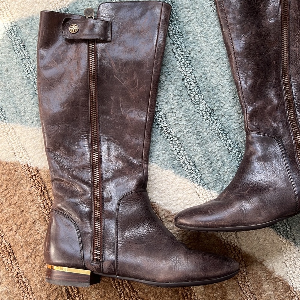 Isolá brown boots size 9 1/2